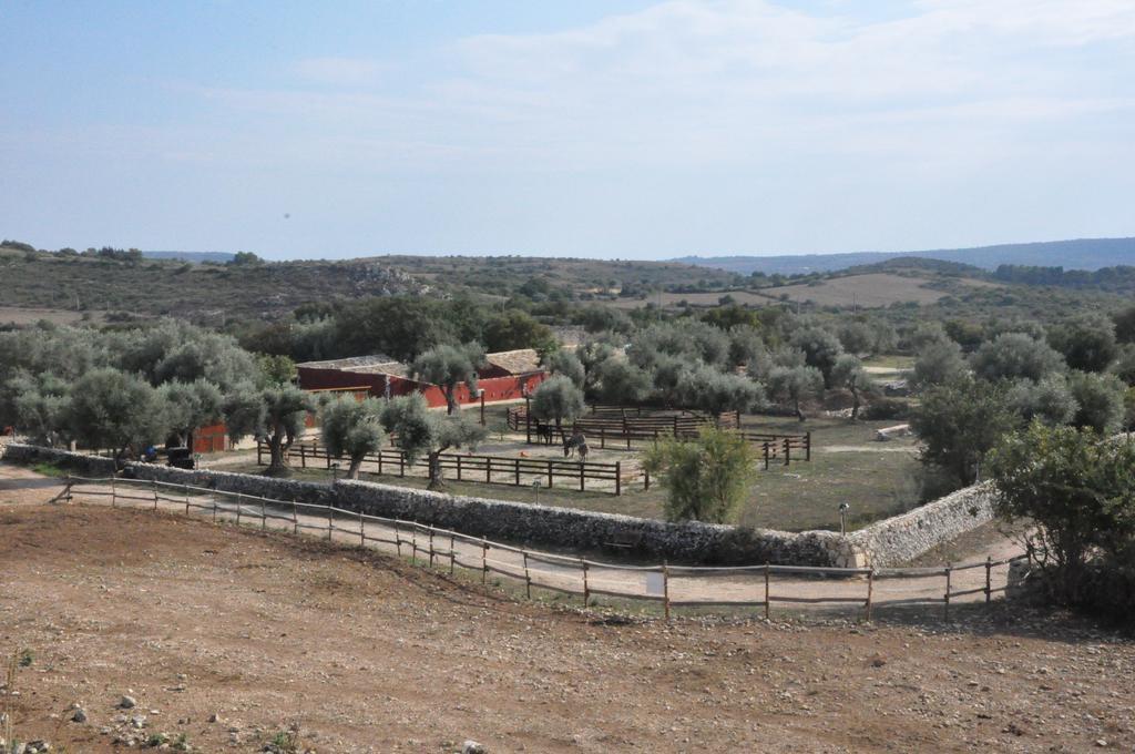 Agriturismo Agrimilo Villa Noto Exterior foto